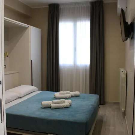Aurea 4*