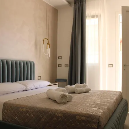 Aurea Πανσιόν 4*