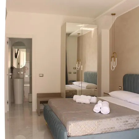 Aurea 4*
